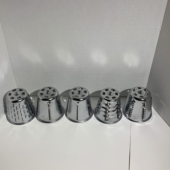 Vintage Saladmaster Food Processor Chopper Grater w/ 5 Cone Attachments NO BASE - Picture 3 of 8